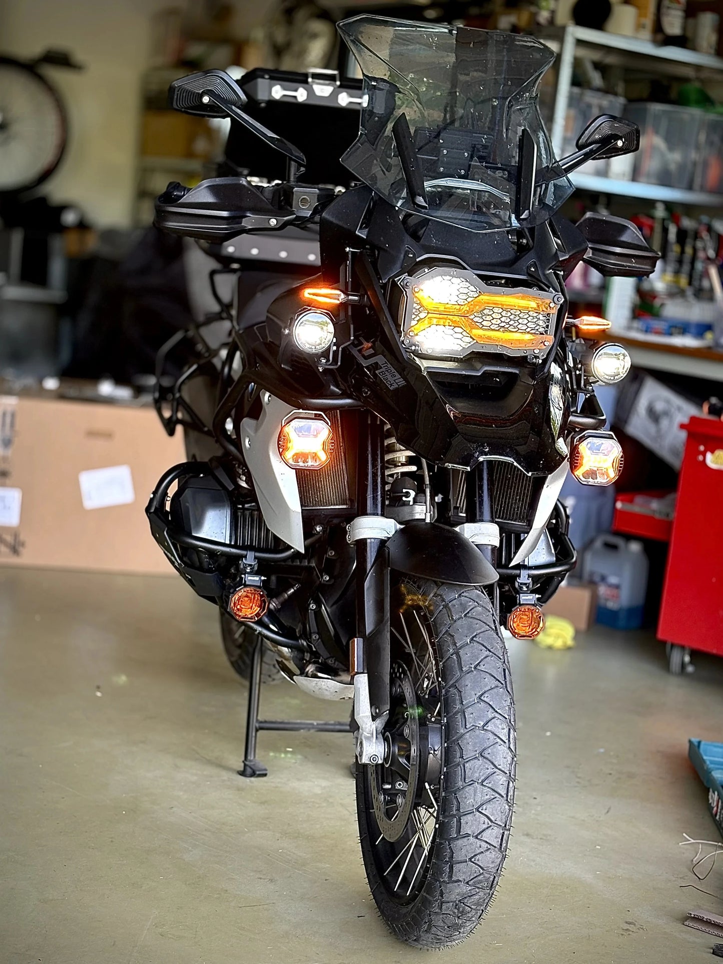 Emark Car LED Work Light bar 12V 24V Amber Drl Spot Light Bar for Truck Off Road 4x4 ATV UTV Boat Auxiliary Light for Motorcycle