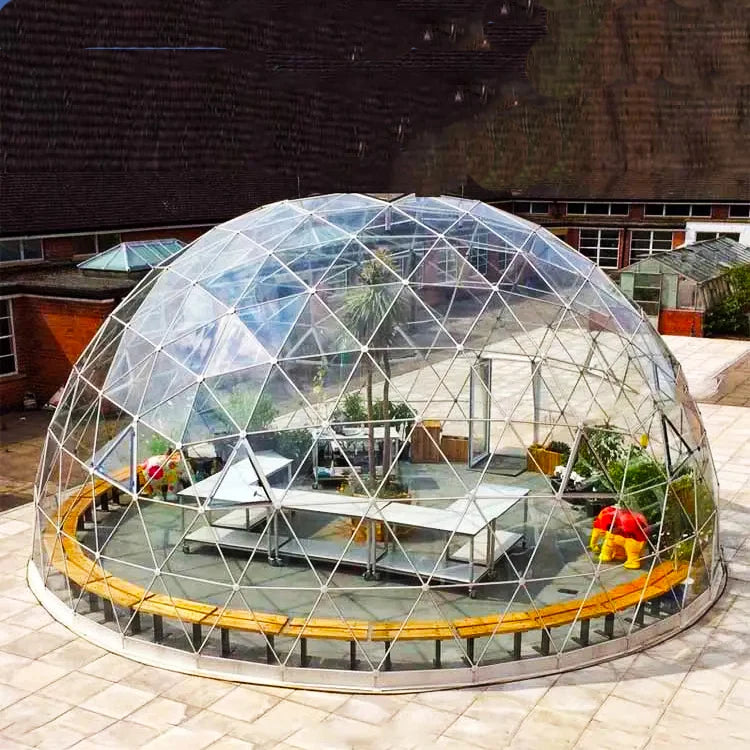 RUIDONG - Waterproof PVC Dome tent. Quick to install.